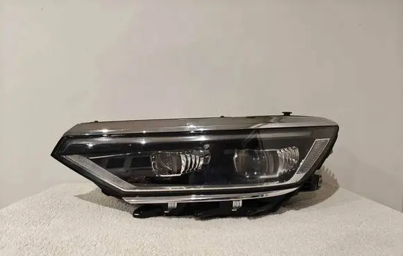 Volkswagen PASSAT B8 Headlight/headlamp 3G1941113D 90186350