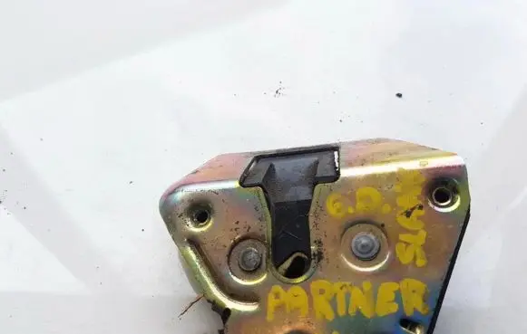 Peugeot Partner Rear door lock