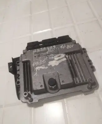 Citroen C5 Engine control unit/module 9658274680