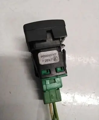 Citroen C4 I Picasso Suspension ride height/mode switch 96592637XT
