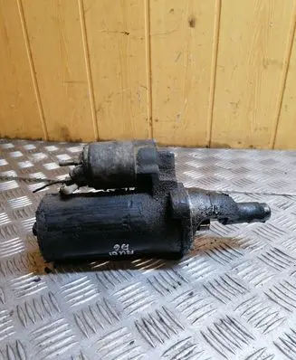 Audi A6 S6 C5 4B Starter motor