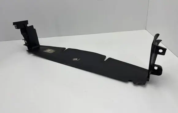 Jaguar XE Intercooler air guide/duct channel GX738A095AA