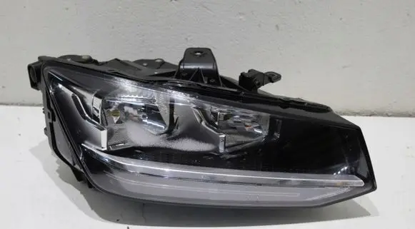 Audi Q2 - Headlight/headlamp