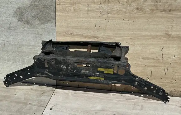 Volvo V70 Top upper radiator support slam panel