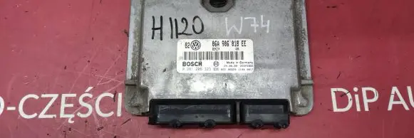 Skoda Octavia Mk1 (1U) Engine control unit/module 06A906018EE