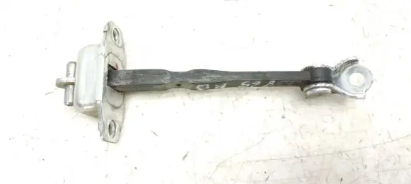 Suzuki SX4 S-Cross Front door check strap stopper