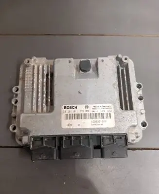 Renault Laguna II Engine control unit/module 0281011776 8200391966 8200386508