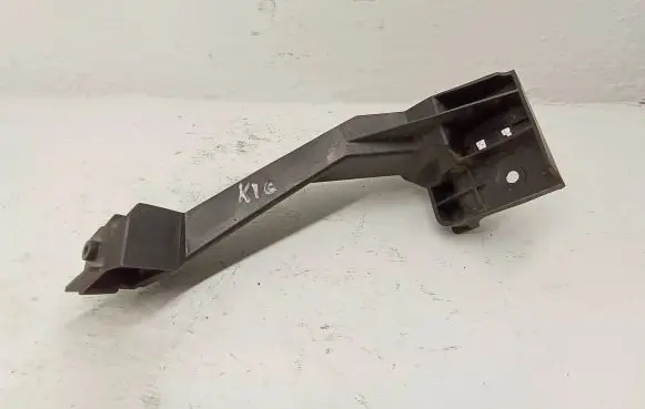 Volkswagen Beetle A5 Rear bumper mounting bracket 5C5807131