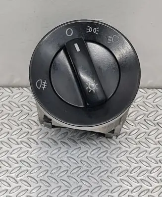 Volkswagen Polo IV 9N3 Light switch 6Q0941531B Q1BT2894 SP01N