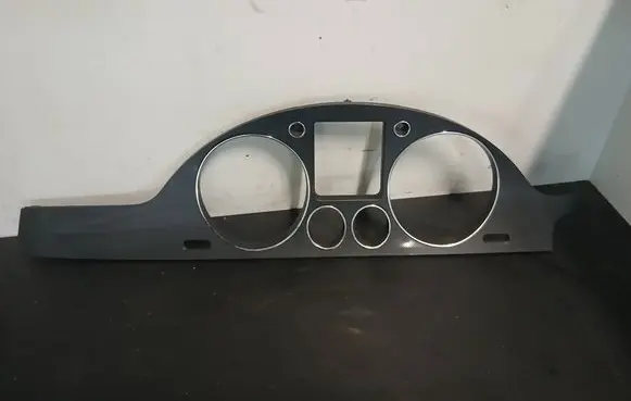 Volkswagen PASSAT B6 Dashboard trim 318370200