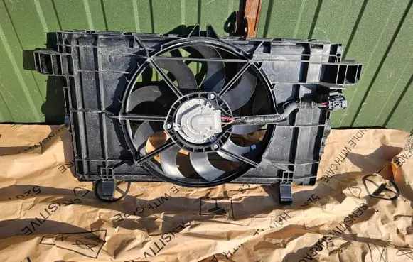 Tesla Model 3 Electric radiator cooling fan 1607808