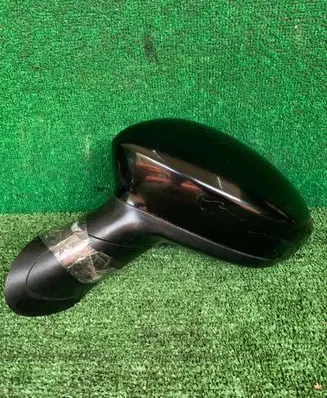 Front door electric wing mirror