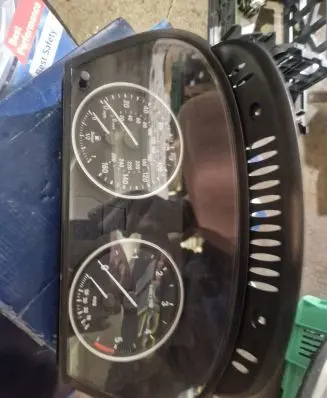 BMW 5 E60 E61 Speedometer (instrument cluster) 110080213 62119153756