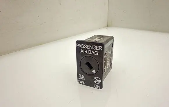 Volkswagen Golf VIII Passenger airbag on/off switch 5Q0919237