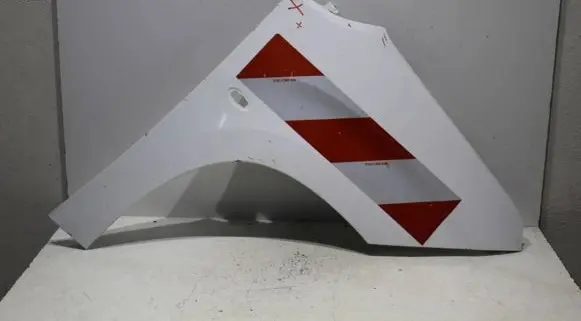 Peugeot Rifter Fender