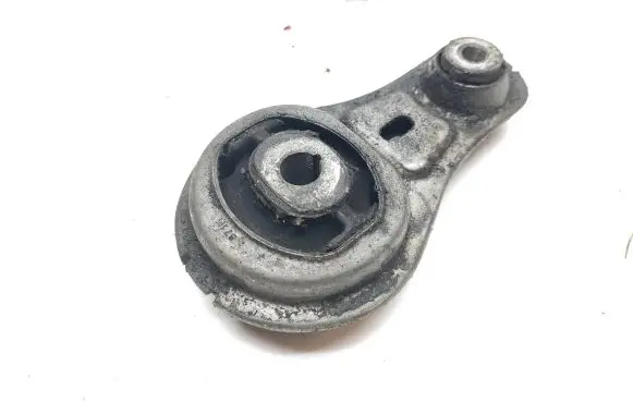 Nissan NV300 Engine mount bracket 112388746R