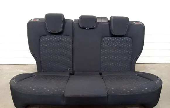 Ford Puma Second row seats PUMAFKAN