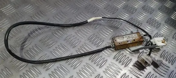 Antenna control unit