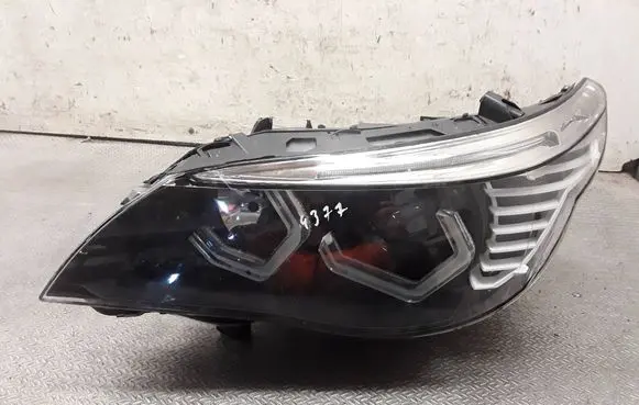 BMW 5 E60 E61 Headlight/headlamp XEON 5DV00900000 6941634