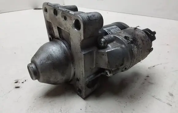 Peugeot 307 Starter motor 9664016980