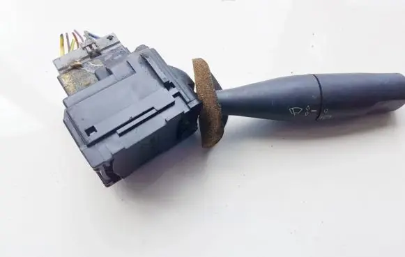 Peugeot 206 Wiper control stalk 960495977