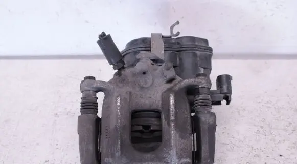 BMW X3 F25 Rear brake caliper 32349660
