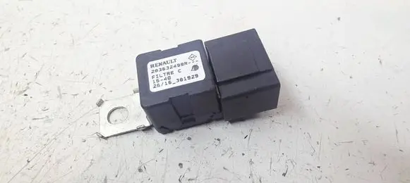 Renault Kadjar Aerial antenna amplifier 283632499R 26710301929