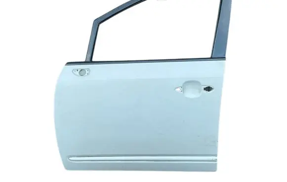 KIA Carens II Front door