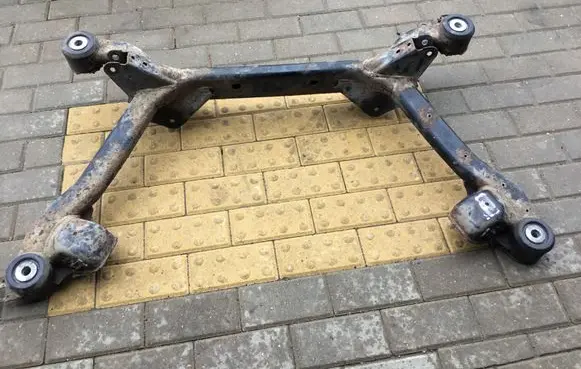 Audi A4 S4 B6 8E 8H Rear subframe 