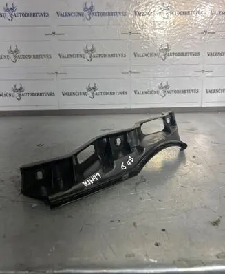 Volkswagen PASSAT B6 Front bumper mounting bracket 3C0807890