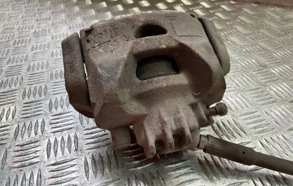 Citroen C4 Grand Picasso Front brake caliper