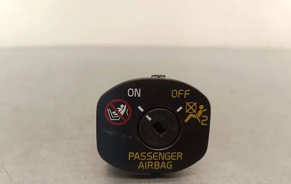 Volvo XC60 Passenger airbag on/off switch 31318268
