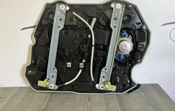 Dodge RAM Front window lifting mechanism without motor 5MP0018568 CB59114P 5MP0002012