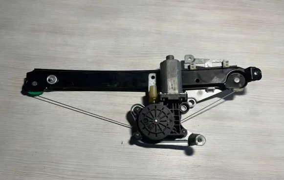 Volvo V70 Rear door window regulator with motor 119971XXX