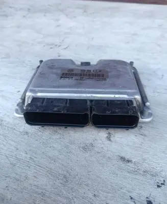 Skoda Fabia Mk1 (6Y) Engine control unit/module 038906019AF 28SA4562 0281010289