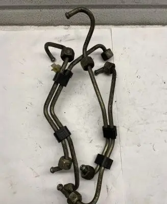 Audi A4 S4 B5 8D Fuel line pipe