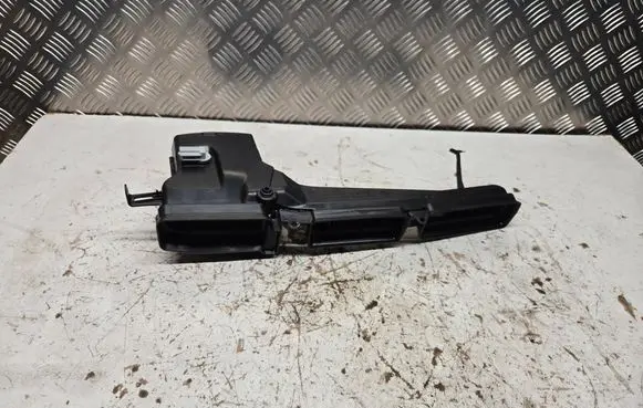 Audi A4 S4 B9 Cabin air duct channel 8W1819726A