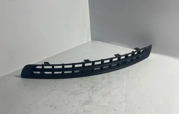 Volvo XC90 Front bumper lower grill 30678953