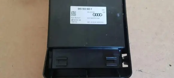 Audi A6 C7 Voltage converter/converter module 8K0959663F