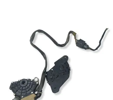 Volvo S60 Other gearbox part 08645682