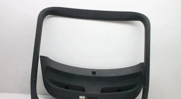 Audi TT TTS RS Mk3 8S Tailgate trim 8S8867979 8S8867606C