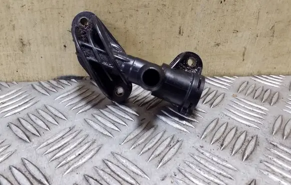 BMW X5 E70 Engine coolant pipe/hose
