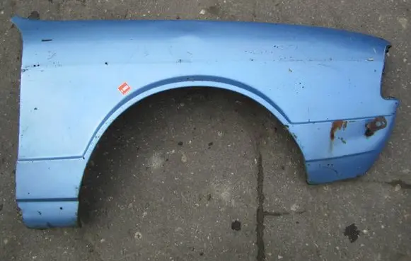 Audi 80 90 B2 Fender 