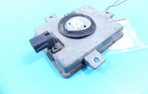 Headlight ballast module Xenon