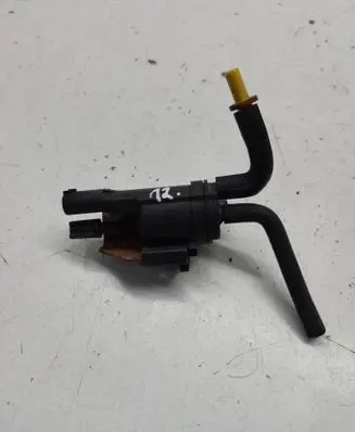 Mercedes-Benz S W220 Valve vacuum 0025401497