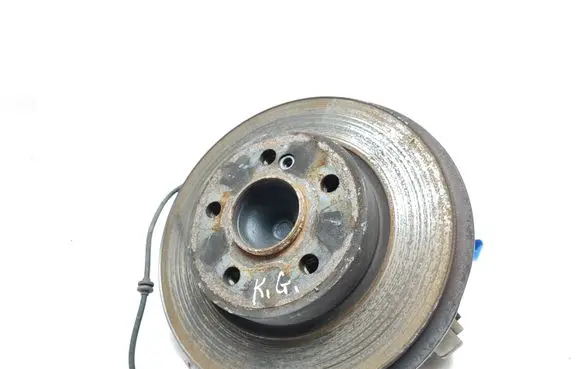 Mercedes-Benz B W246 W242 Rear wheel hub