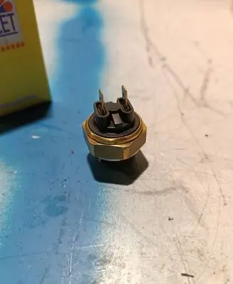 Coolant temperature sensor
