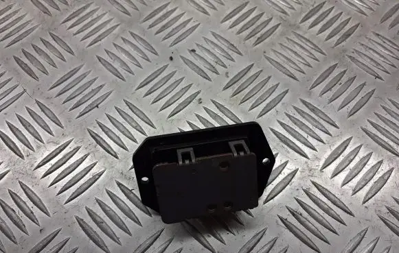 Suzuki Swift I Heater blower fan relay BRAK