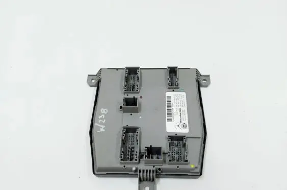Mercedes-Benz E W238 Comfort/convenience module A2139014203