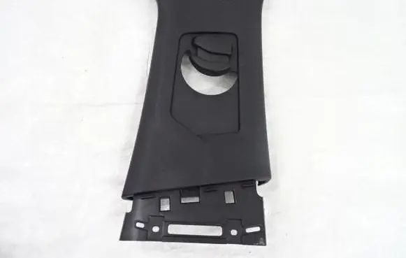 Peugeot 5008 II (B) pillar trim (top) 9811675477